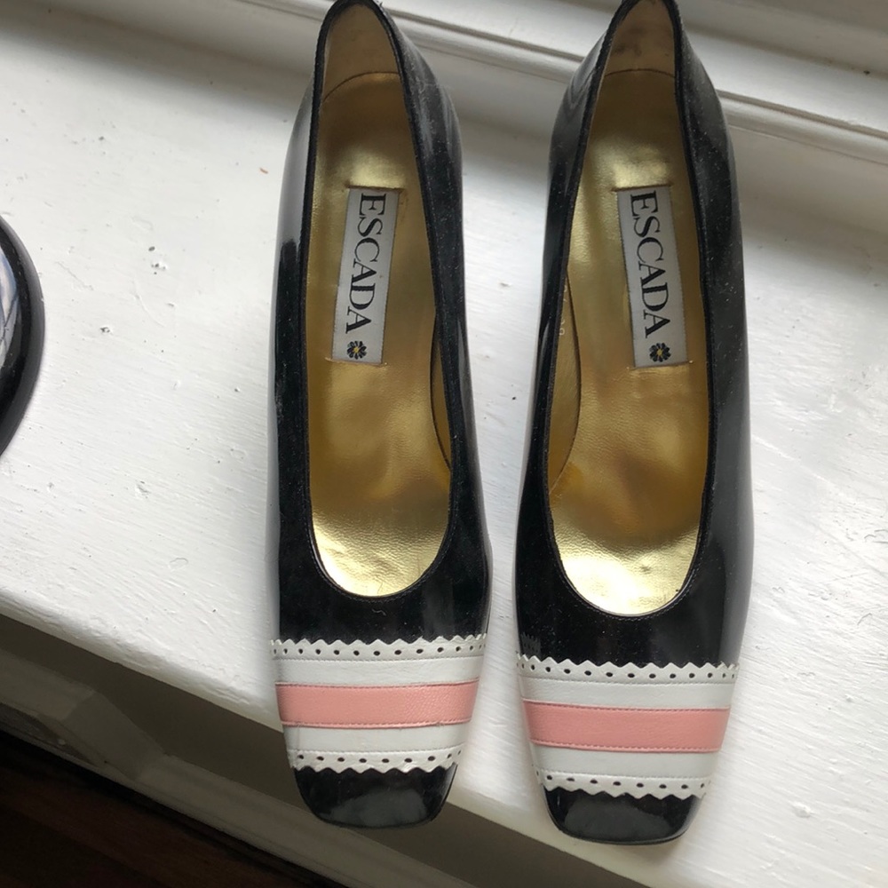Escada black patent leather heels